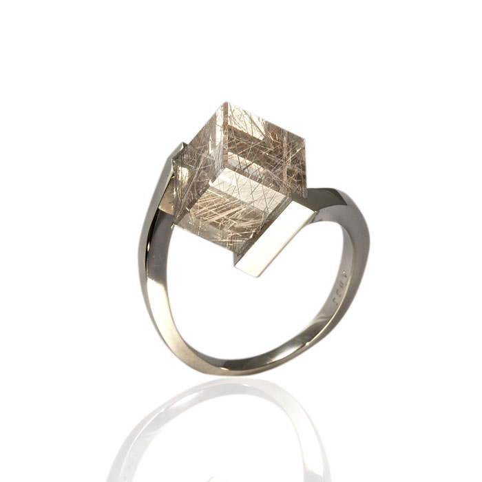 Bague Cube Quartz Rutile et Or Gris