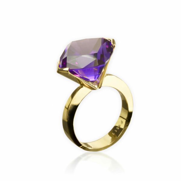 Bague Victoire Améthyste et Or Jaune