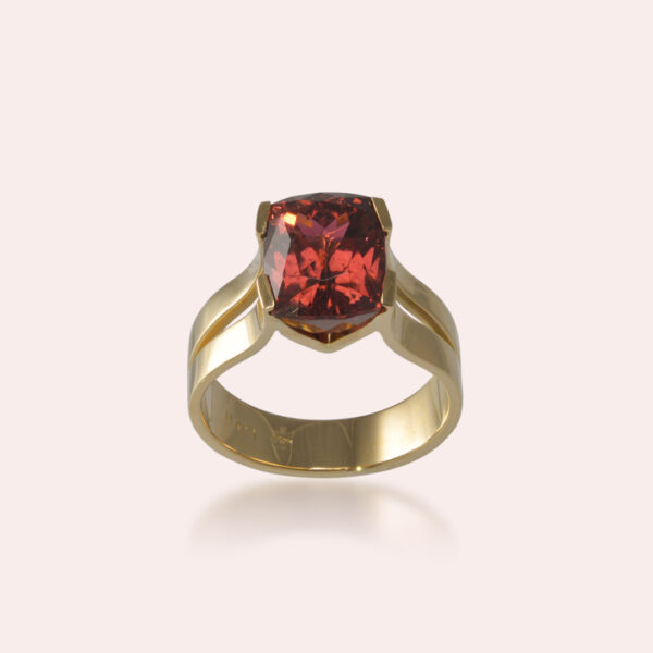 Bague Graal Tourmaline Rouge et Or Jaune