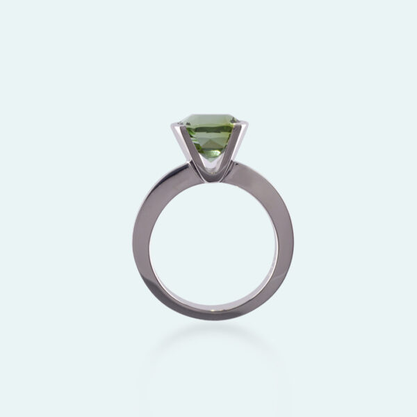 Bague Victoire Tourmaline Bleue-Verte et Or Gris