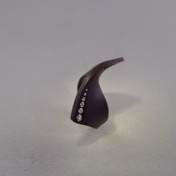 Bague Aile Tantale et Diamants