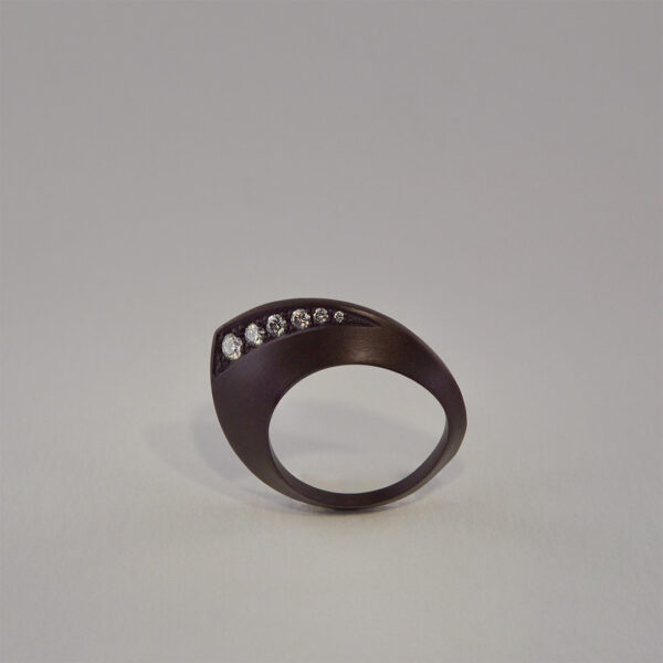 Bague Tantale Diamant Metal Noir Khan Benedikt Aichele