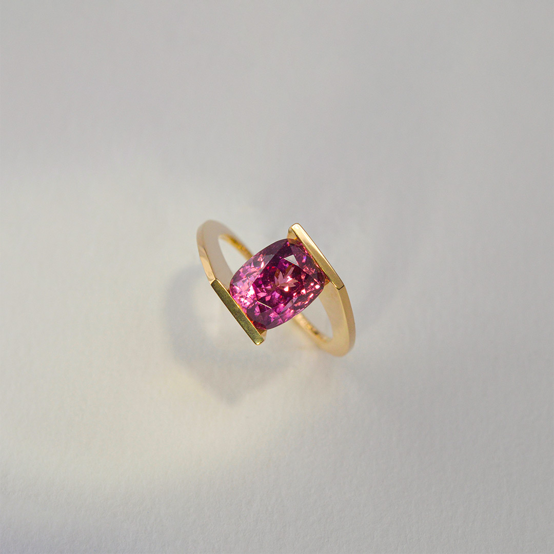 Bague Grenat Rhodolite Or Jaune Benedikt Aichele