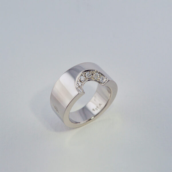 Bague Mordue Or Blanc et Diamants