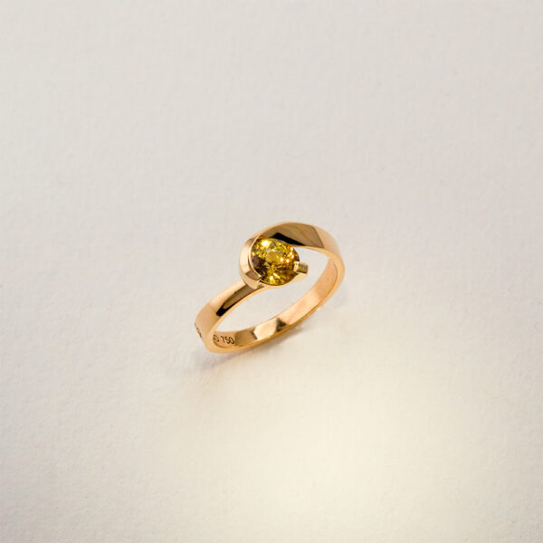 Bague Loops Grenat du Mali